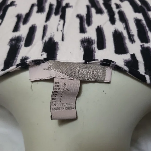 Forever 21 Cinched Short Sleeve  Blouse - Picture 3 of 3